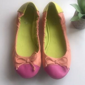 Loft tricolor flats. NWOT